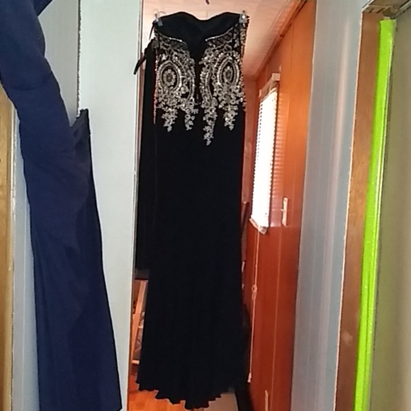 Prom/Homecoming Dress - Picture 5 of 6
